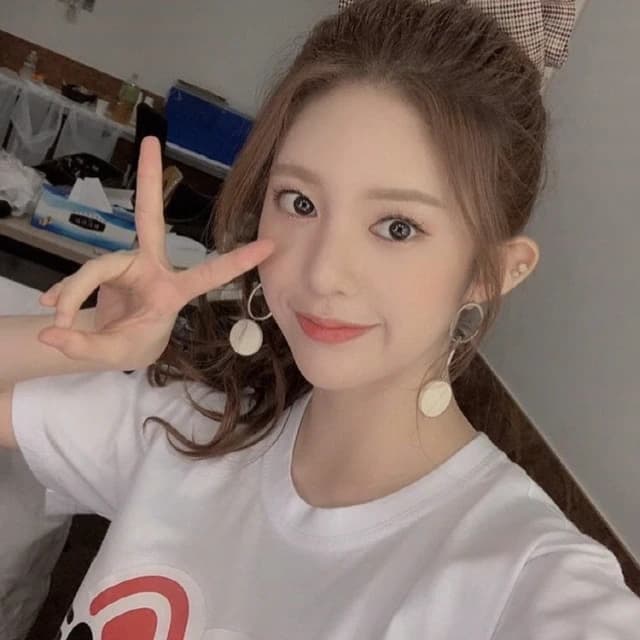 데이지 프로필
