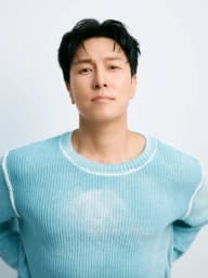동완 프로필