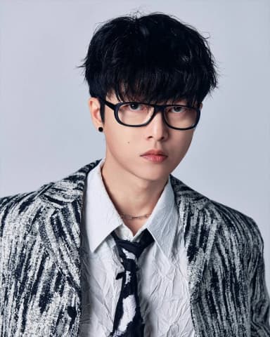 하현우 프로필