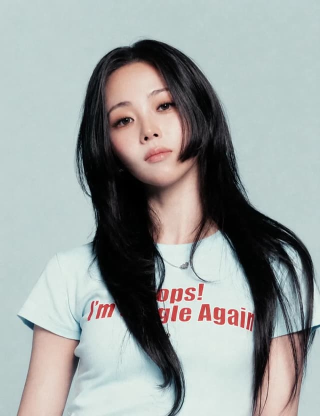 흰 프로필