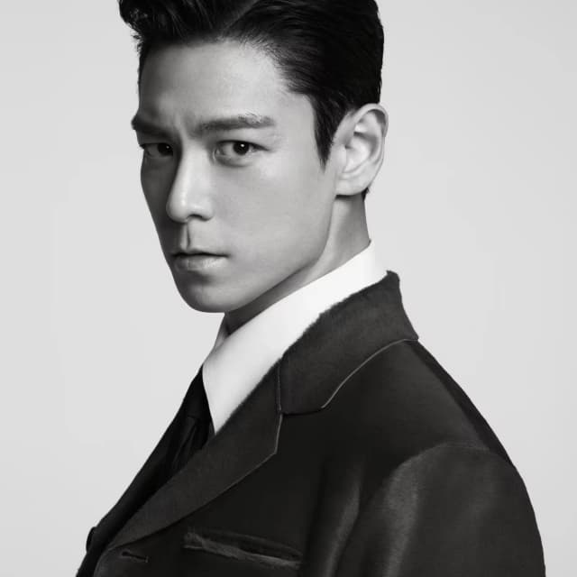 탑 프로필