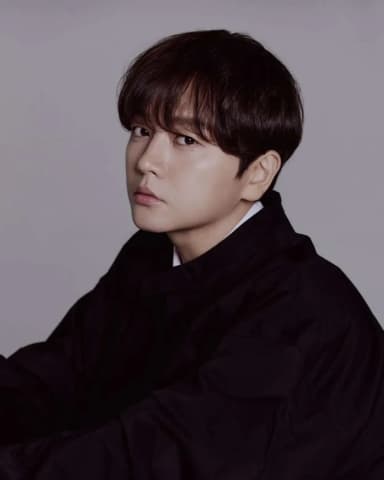 권순일 프로필