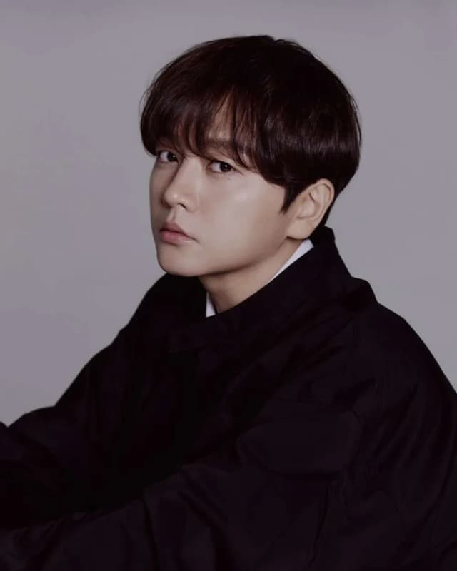 권순일 프로필
