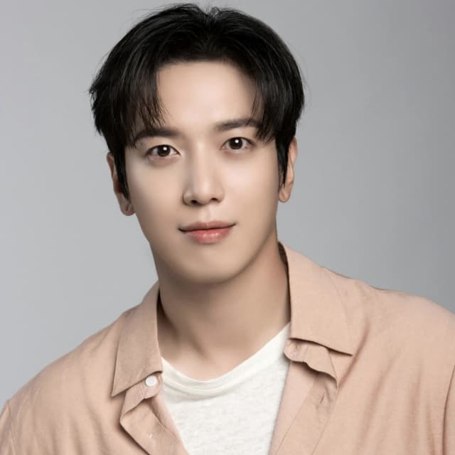 용화 프로필