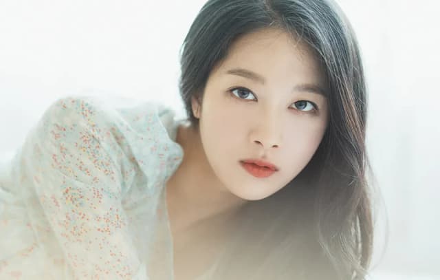 민하 프로필
