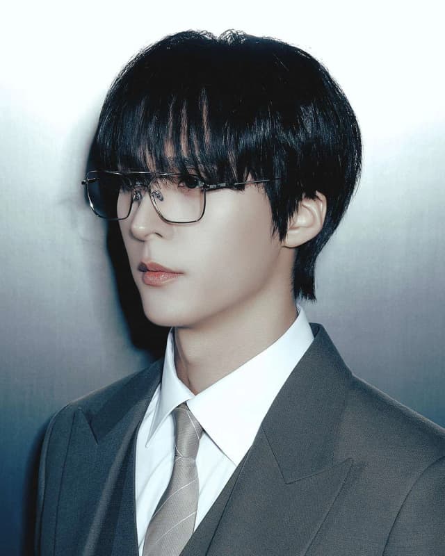 동운 프로필