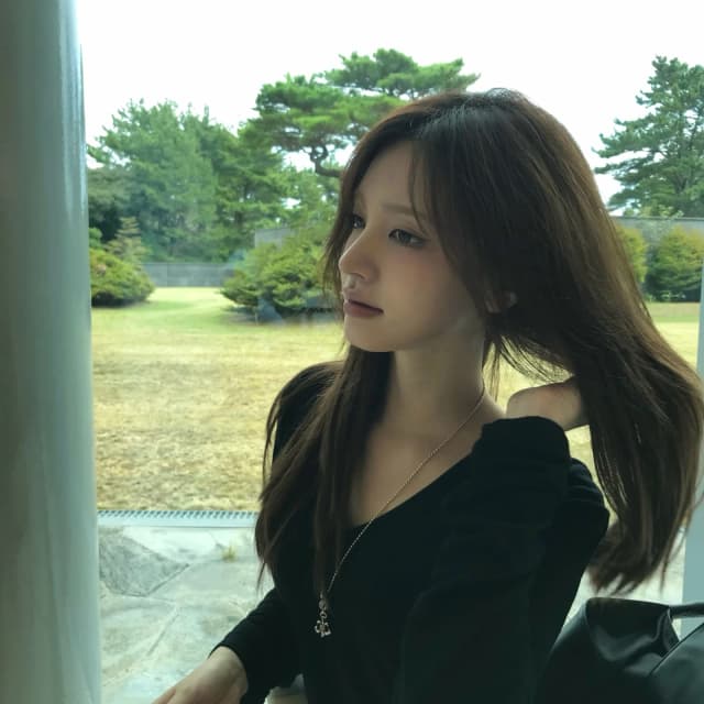 리즈 프로필