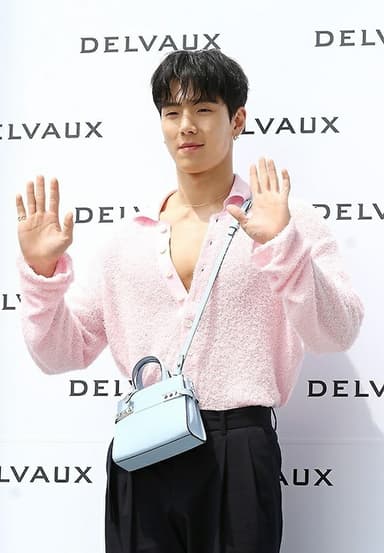셔누 프로필